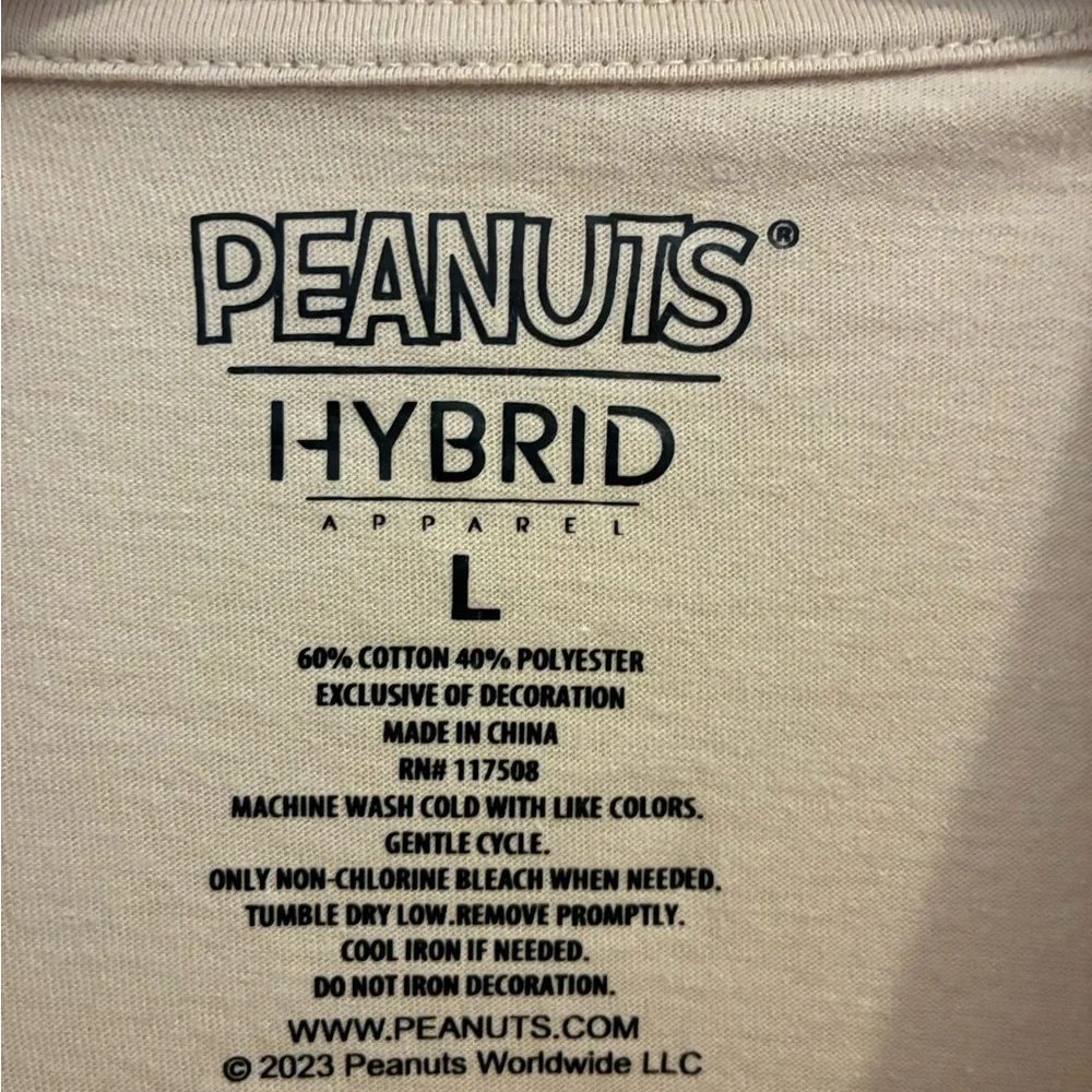 Hybrid Apparel Peanuts Graphic Tee Size L Unisex - Picture 2 of 3